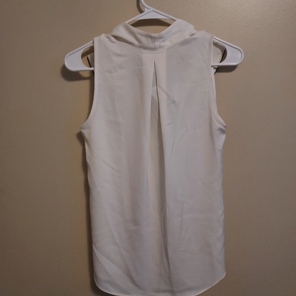Kenneth Cole blouse white xs NWT - Picture 9 of 16